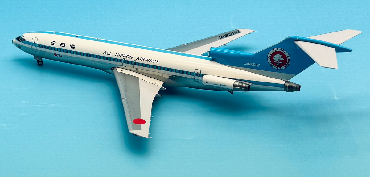 JC Wings 1/200 ANA All Nippon Airways Boeing 727-200 Sapporo 72
