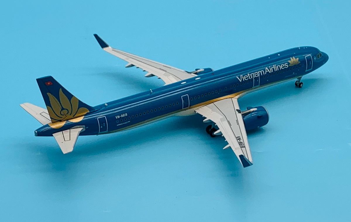 JC Wings 1/200 Vietnam Airlines Airbus A321 VN-A618 – First Class