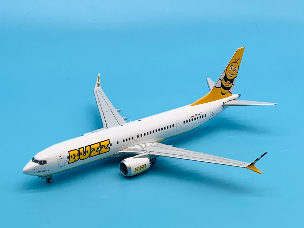 JC Wings 1/200 Buzz Poland Boeing 737-8 Max SP-RZB