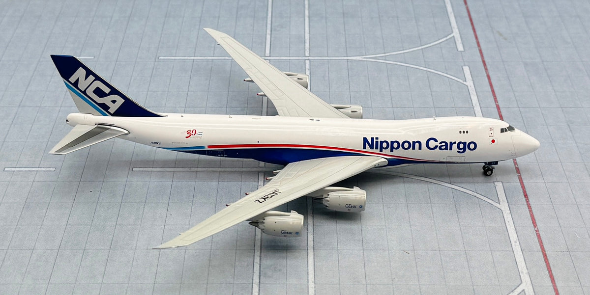 JC Wings 1:400 JA13KZ 日本貨物航空 NCA B747-8F Photo22-10-
