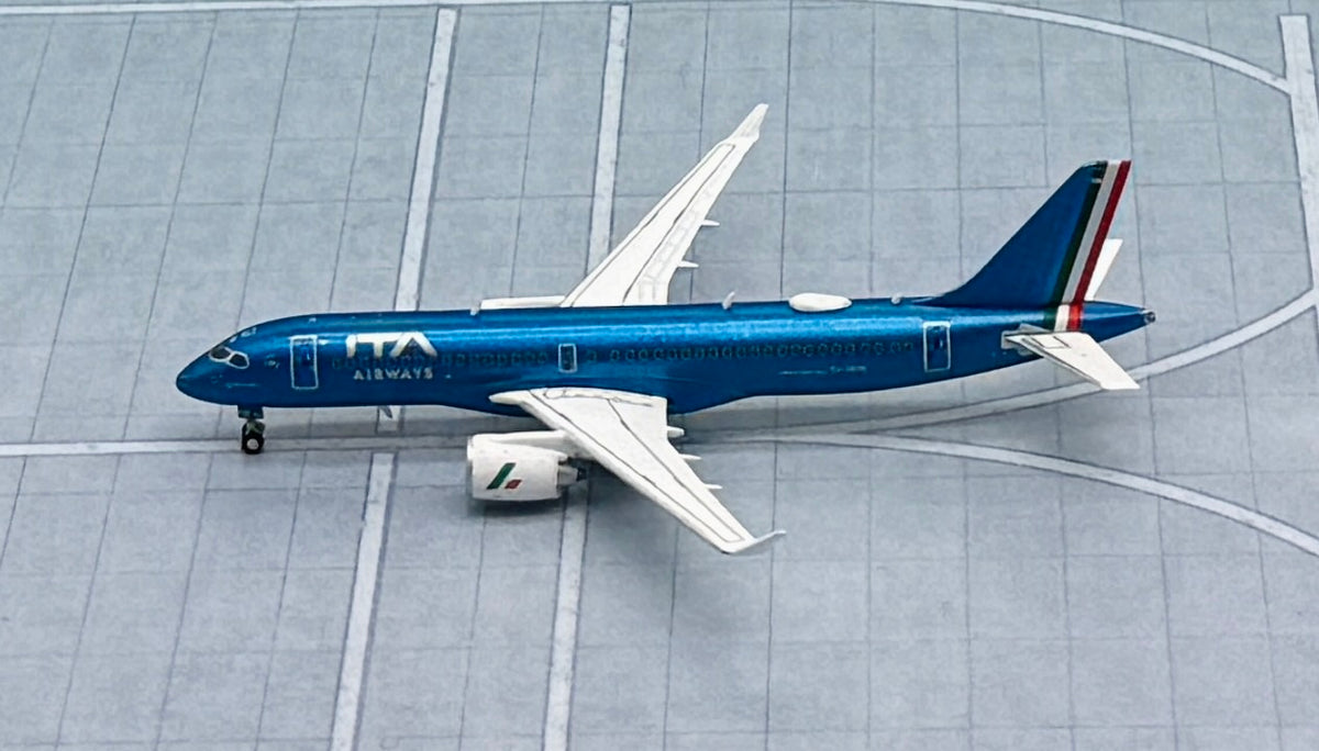Airbus A220-300 ITA Airways repülőgép modell EI-HHM Airbus A220-300 ITA Airways repülőgép modell EI-HHM