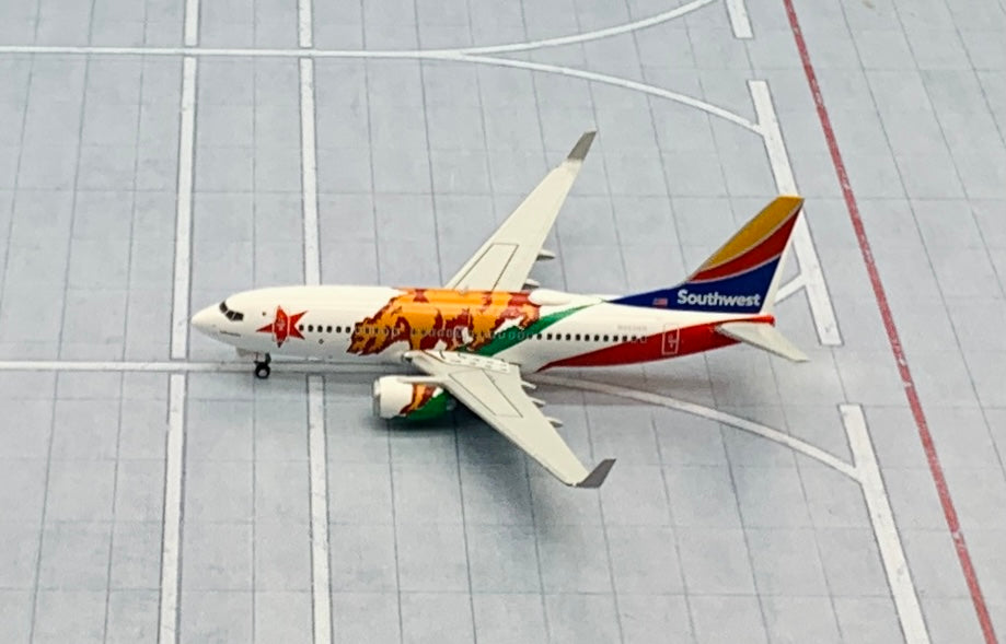 Gemini Jets 1/400 Southwest Airlines Boeing 737-700 N943WN