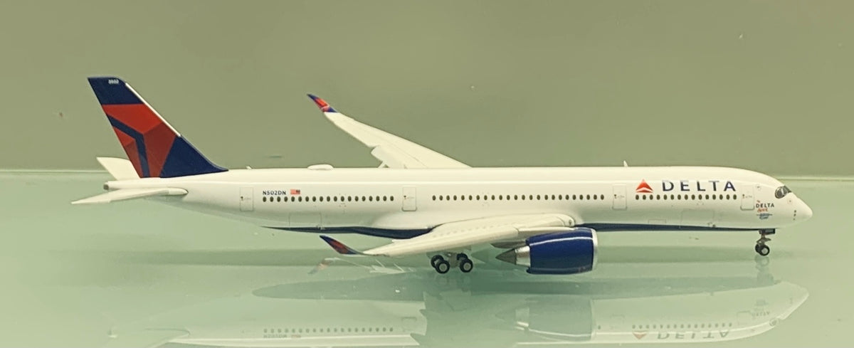 Gemini Jets 1/400 Delta Airlines Airbus A350-900 N502DN flaps down
