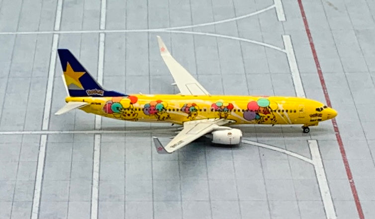 日本初の phoenix（フェニックス）1/400 ピカチュー スカイマーク 737