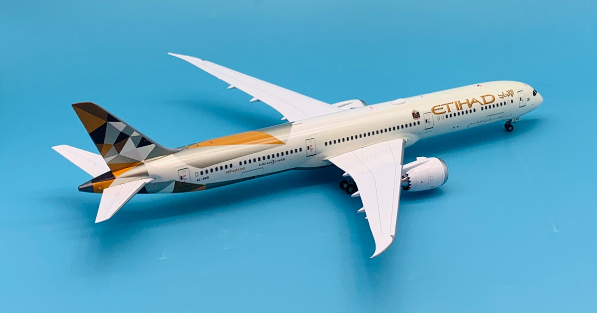 JC Wings 1/200 Etihad Airways Boeing 787-10 A6-BMD – First