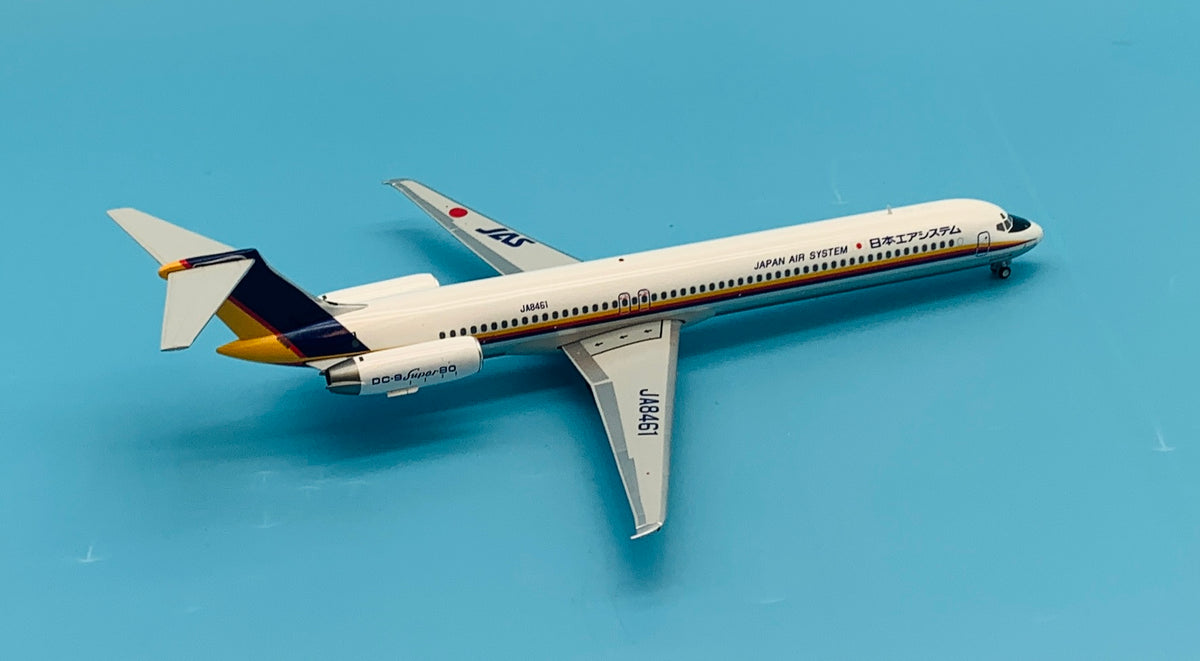 1/200 完成品 日本エアシステム MD-81 - プラモデル