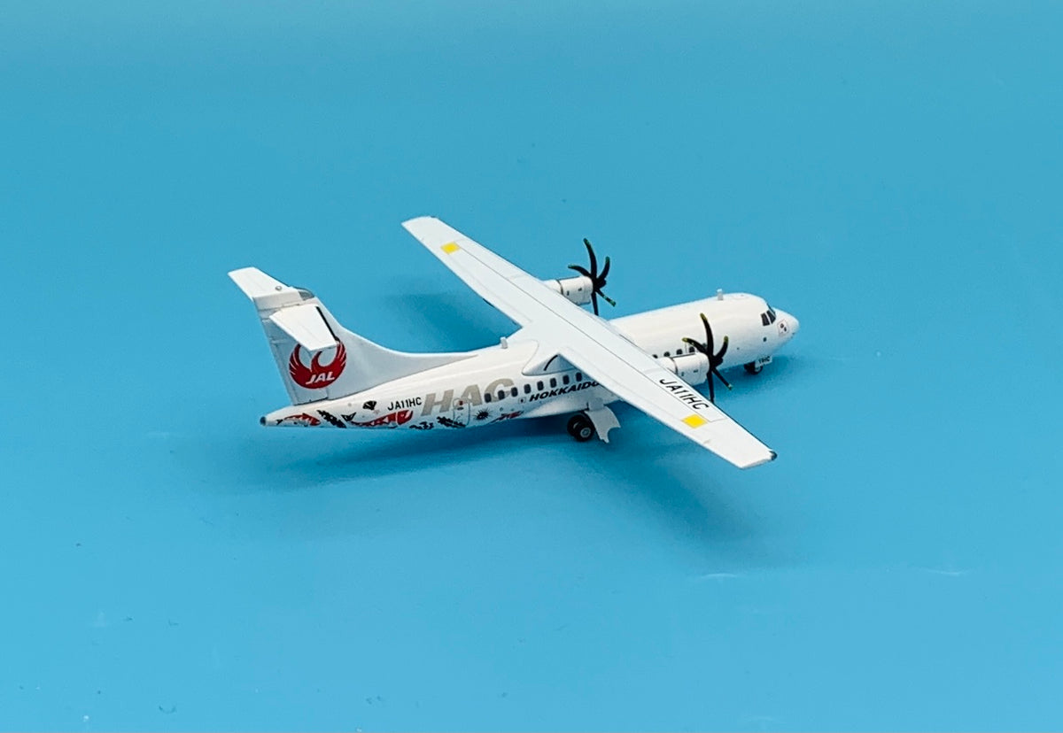 JC Wings 1/200 Hokkaido Air System ATR 42-6000 JA11HC