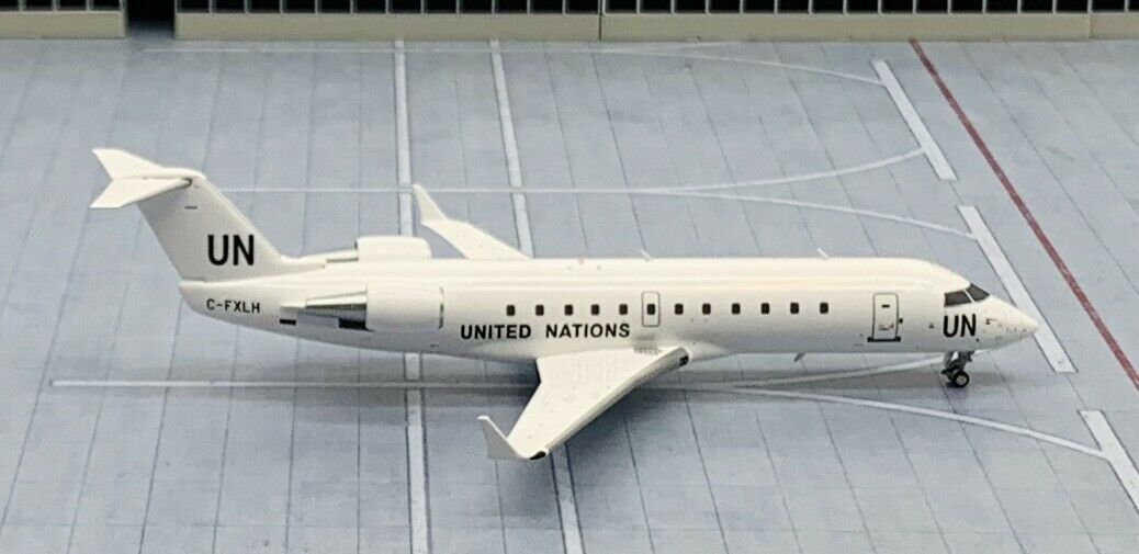 NG Model 1/200 United Nations UN Bombardier CRJ-200 C-FXLH – First