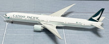 Load image into Gallery viewer, Phoenix 1/400 Cathay Pacific Boeing 777-300ER B-KPO 80 years

