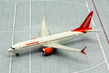 Load image into Gallery viewer, JC Wings 1/400 Sunwing Airlines Boeing 737-8 Max C-FMXA
