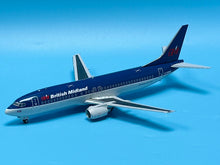 Load image into Gallery viewer, JC Wings 1/200 British Midland Airways Boeing 737-400 G-OBME
