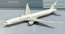 Load image into Gallery viewer, JC Wings 1/400 Indian Government Boeing 777-300ER VT-ALV flaps down
