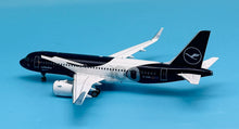 Load image into Gallery viewer, SQ Wings 1/200 Lufthansa Airbus A320neo D-AIND 100th Anniversary
