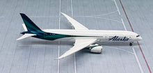 Load image into Gallery viewer, Phoenix 1/400 Alaska Airlines Boeing 787-9 N784HA
