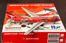 Load image into Gallery viewer, HX Models 1/400 Qantas Airways Boeing 747-400 Wunala Dreaming VH-OEJ B616501
