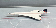 Load image into Gallery viewer, Gemini Jets 1/400 British Airways Aérospatiale/BAC Concorde G-BOAA Landor
