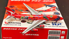 Load image into Gallery viewer, HX Models 1/400 Qantas Airways Boeing 747-400 Wunala Dreaming VH-OJB B616502
