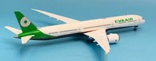 Load image into Gallery viewer, SQ Wings 1/200 Eva Air Boeing 787-10 B-17801 L2041
