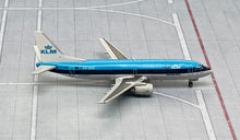 Load image into Gallery viewer, JC Wings 1/400 KLM Royal Dutch Airlines Boeing 737-400 PH-BDH
