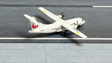 Load image into Gallery viewer, JC Wings 1/400 Hokkaido Air System ATR42-600 JA12HC
