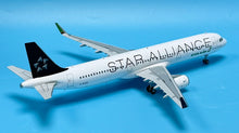 Load image into Gallery viewer, JC Wings 1/200 Eva Air Taiwan Airbus A321 Star Alliance B-16206
