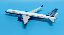 Load image into Gallery viewer, JC Wings 1/200 United Airlines Boeing 757-200 Blue Tulip N512UA
