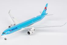 Load image into Gallery viewer, NG models 1/400 Korean Air Airbus A350-900 HL8597 39103
