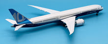 Load image into Gallery viewer, SQ Wings 1/200 Boeing Company 787-10 House Colour N528ZC L2040
