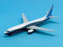 Load image into Gallery viewer, JC Wings 1/200 Ryanair Boeing 737-800 EI-DCL

