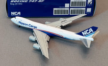 Load image into Gallery viewer, HX Models 1/400 Nippon Cargo Airlines NCA Boeing 747-8F JA15KZ flaps down B632102F
