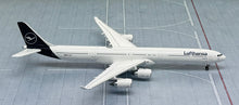 Load image into Gallery viewer, Gemini Jets 1/400 Lufthansa Airbus A340-600 D-AIHF
