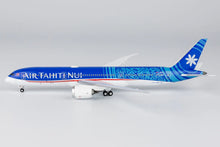 Load image into Gallery viewer, NG models 1/400 Air Tahiti Nui Boeing 787-9 F-OMUA 55102
