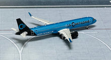 Load image into Gallery viewer, JC Wings 1/400 La Compagnie Airbus A321NEO F-HBUZ
