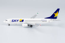 Load image into Gallery viewer, NG models 1/400 Skymark Airlines Boeing 737-800 JA73NM 58141
