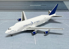 Load image into Gallery viewer, JC Wings 1/400 Boeing Company 747-400LCF Dreamlifter Interactive Series N718BA
