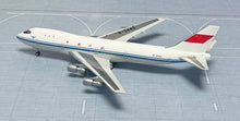 Load image into Gallery viewer, YY Wings 1/400 CAAC Boeing 747-200 B-2440
