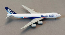 Load image into Gallery viewer, HX Models 1/400 Nippon Cargo Airlines NCA Boeing 747-8F JA15KZ B632102
