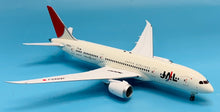 Load image into Gallery viewer, SQ Wings 1/200 Japan Airlines JAL Boeing 787-8 JA822J L2028
