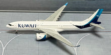 Load image into Gallery viewer, JC Wings 1/400 Kuwait Airways Airbus A330-800NEO 9K-API
