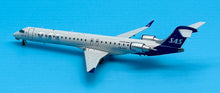 Load image into Gallery viewer, JC Wings 1/200 SAS Scandinavian Airlines Bombardier CRJ-900LR ES-ACG
