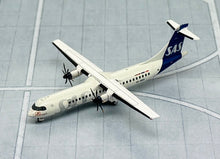 Load image into Gallery viewer, Gemini Jets 1/400 Scandinavian Airlines SAS ATR 72-600 SE-MKD
