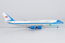 Load image into Gallery viewer, NG models 1/400 United States Air Force One VC-25B Boeing 747-8 30000 78040
