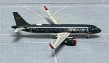 Load image into Gallery viewer, JC Wings 1/400 Royal Jordanian Airbus A320NEO Oneworld JY-RAK
