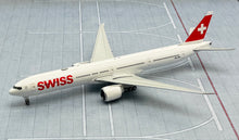 Load image into Gallery viewer, JC Wings 1/400 Swiss International Boeing 777-300ER HB-JNG
