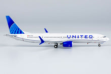 Load image into Gallery viewer, NG models 1/400 United Airlines Boeing 737 Max 9 N27520 Blue Evolution 89012
