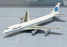 Load image into Gallery viewer, HX Models 1/400 Pan Am Boeing 747-100 Clipper Dashing Wave N749PA
