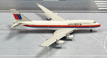 Load image into Gallery viewer, JC Wings 1/400 United Airlines Boeing 747-400 Saul Bass Flaps Down N185UA
