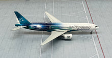 Load image into Gallery viewer, JC Wings 1/400 Boeing Company Boeing 777-200ER EcoDemonstrator 2022 N861BC
