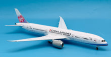 Load image into Gallery viewer, SQ Wings 1/200 China Airlines Taiwan Boeing 787-9 B-18811
