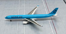 Load image into Gallery viewer, JC Wings 1/400 Korean Air Airbus A330-300 HL8025
